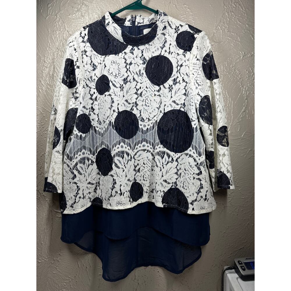 HD in Paris Top Blouse Short‎  Sleeve Rayon Blend White Navy Tunic Top Size 12